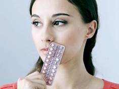 Jak může antikoncepce ovlivnit vaši pleť