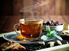 Černé sáčkové čaje – povzbudí, neuškodí, neoslní 