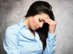 Psychická zátěž na ženy dopadá stále silněji