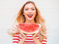 Osvěžující meloun je zdravou alternativou mlsání 
