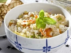 
	Snadný recept na pokrm z rýže a mražené zeleniny.
