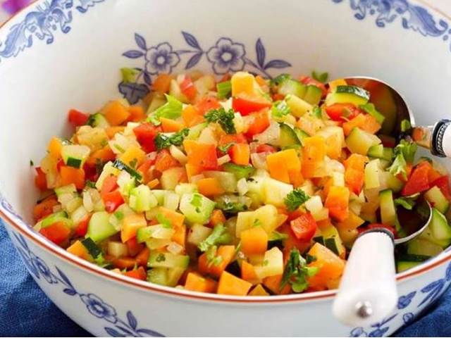 Salát z pečené zeleniny