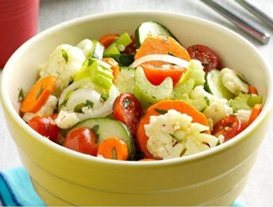 Marinovaný zeleninový salát