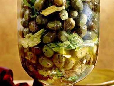 Salát z oliv