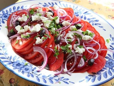 Salát z rajčat
